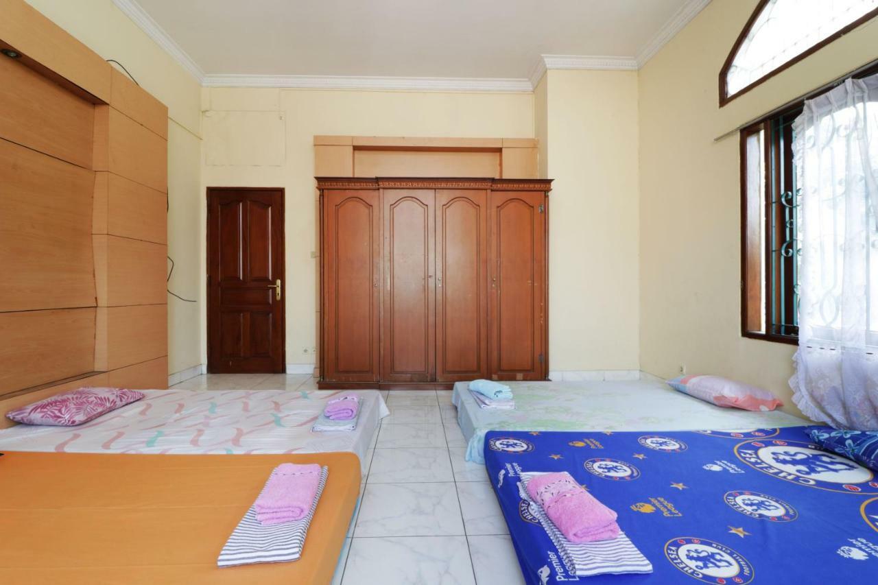 Backpack Syariah Cempaka Putih Barat Hostel Jakarta Exterior photo